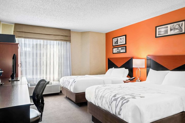 Room 42 of 59