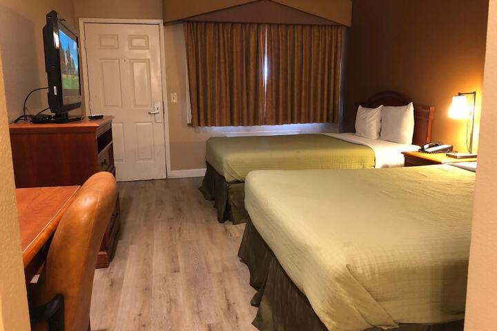 Room 23 of 26