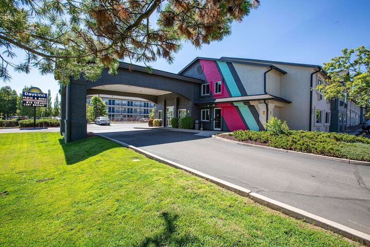 Hotel 4 of 39