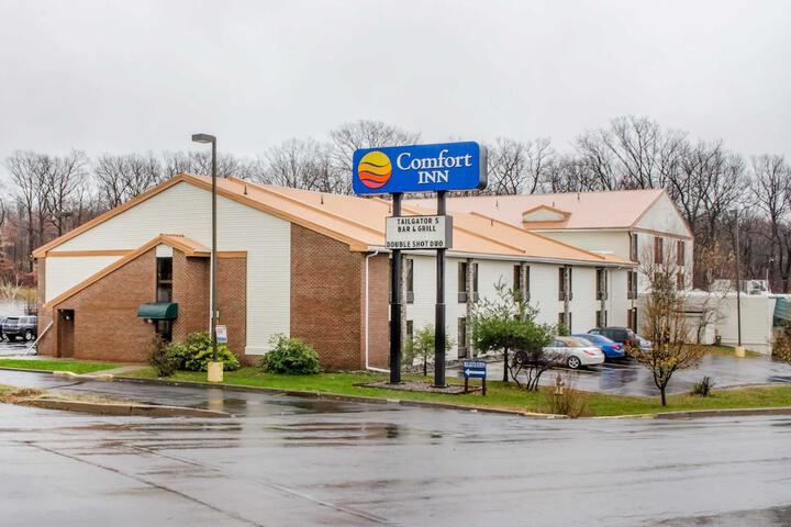 Hotel 4 of 59
