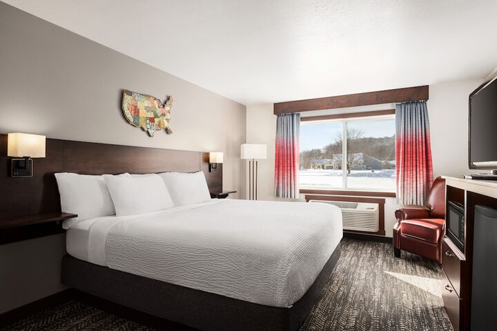 Room 32 of 38