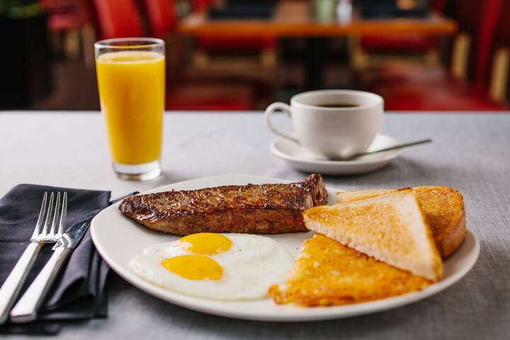 Breakfast/Coffee Service 25 of 35