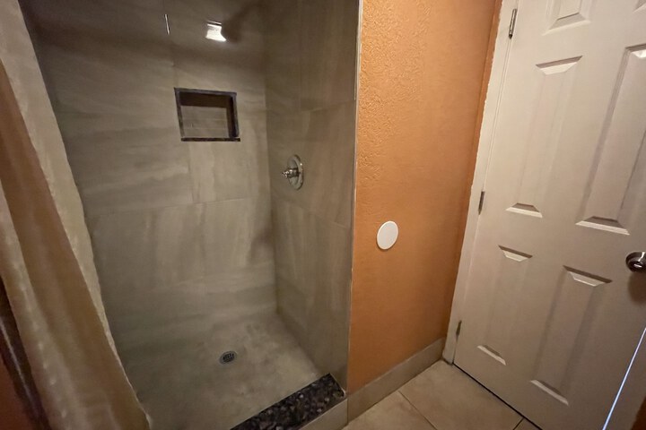 New Corral Motel