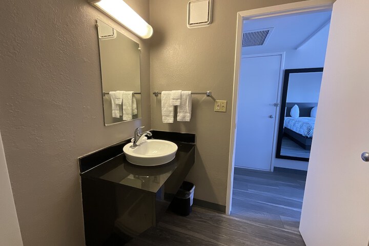 Motel 6 Ely NV