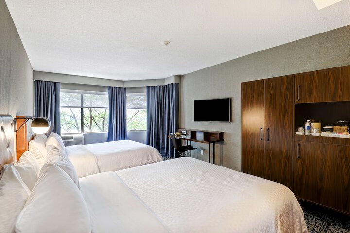 Room 43 of 79