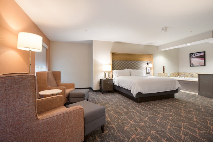 Holiday Inn Jackson NW - Airport Road by IHG