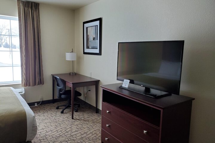 Room 5 of 40