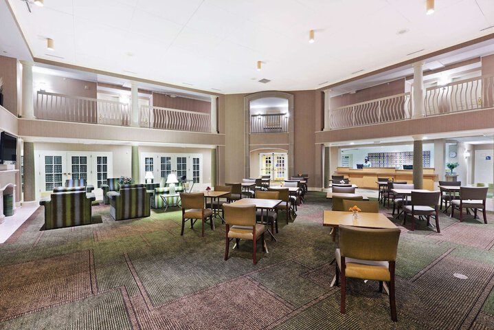 Hotel Interior 9 of 32