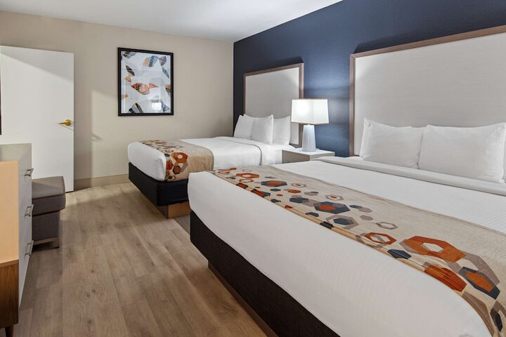 Room 14 of 29