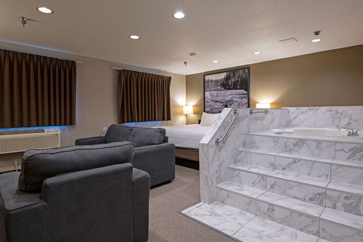 Room 20 of 68