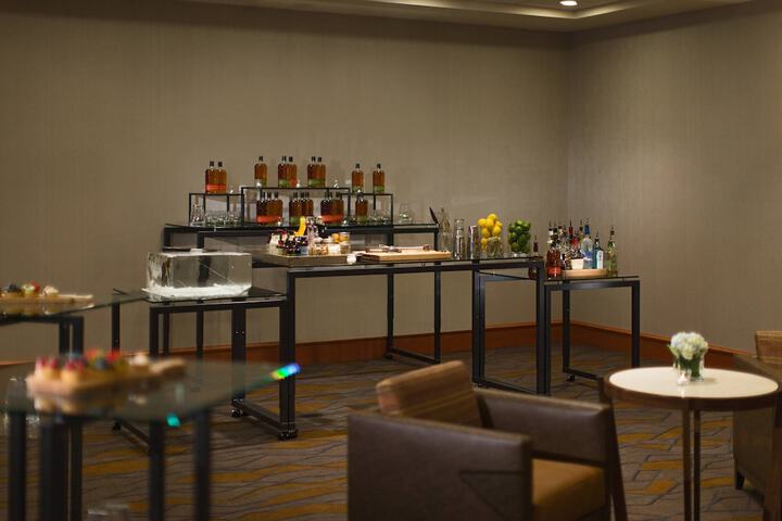 Hotel Interior 16 of 105