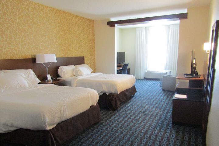 Room 9 of 30