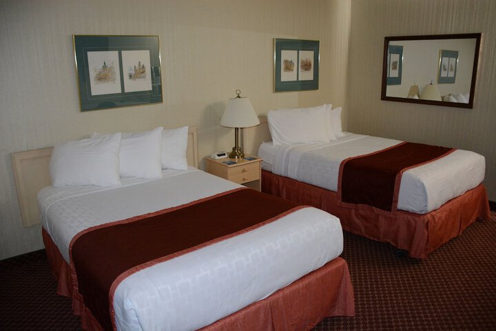 Room 5 of 39