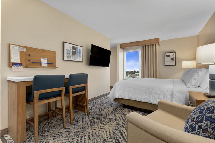 Room 33 of 34