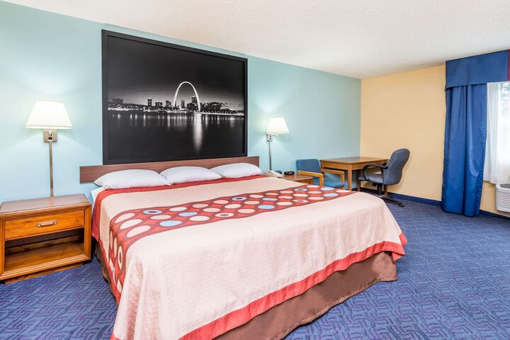 Super 8 by Wyndham OFallon