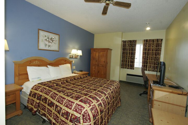 Room 15 of 27