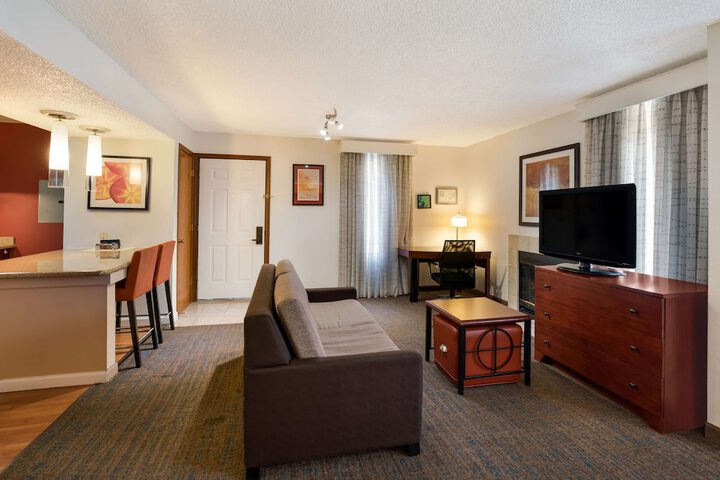 Room 19 of 51