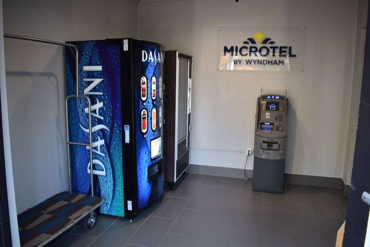 Microtel Inn & Suites by Wyndham Stockbridge / Atlanta I-75