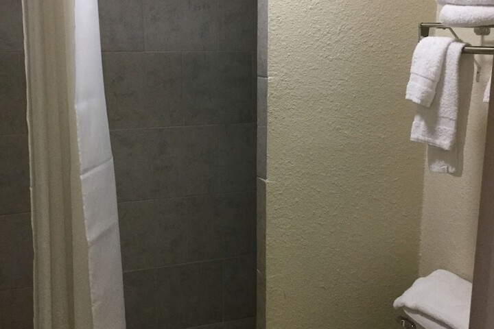 Room 25 of 30