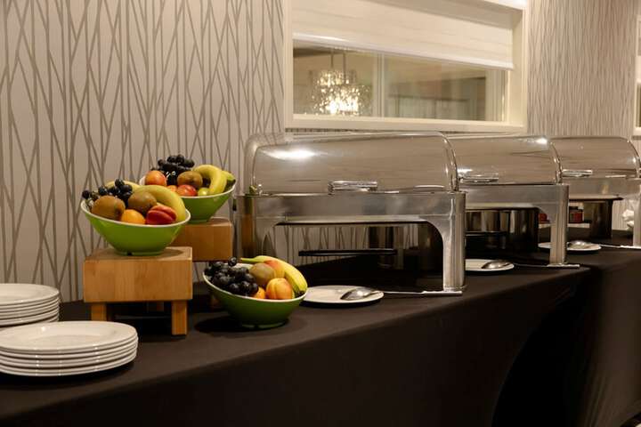 Holiday Inn Toronto Downtown Centre by IHG