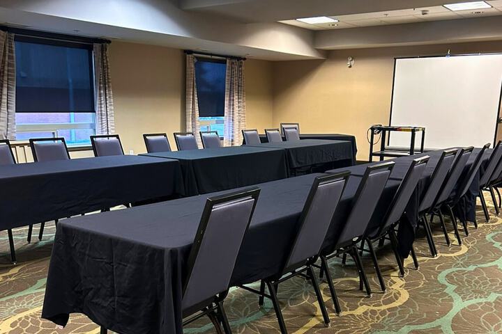 Holiday Inn Express Fort St. John by IHG