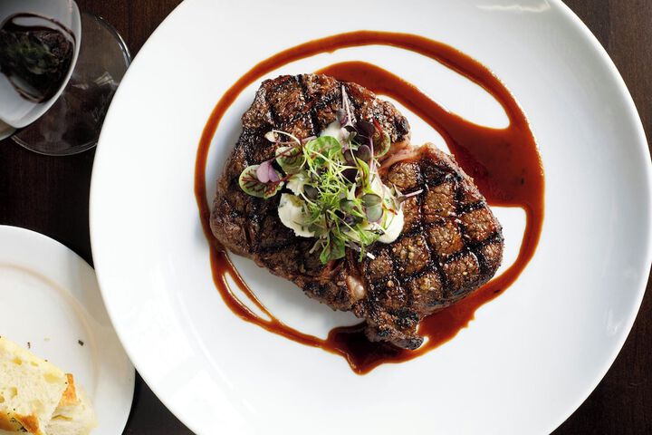 Dining 80 of 102