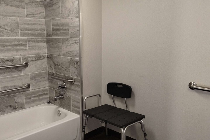 Room 26 of 48