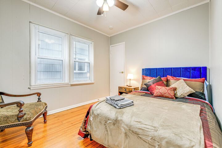 6 Mi to Dtwn Attractions: Buffalo Apartment!