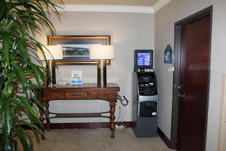 Hotel Interior 11 of 42
