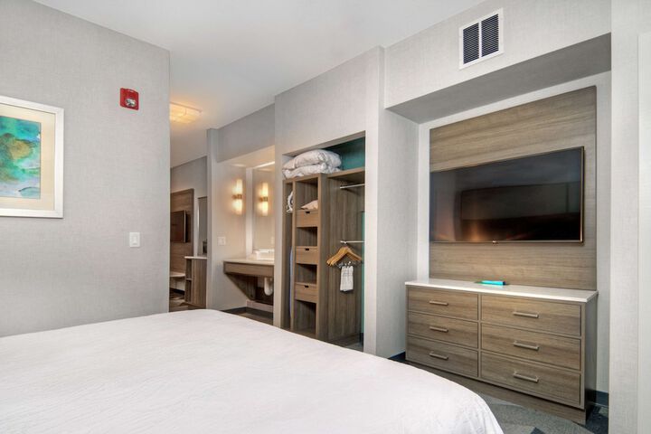Room 8 of 55