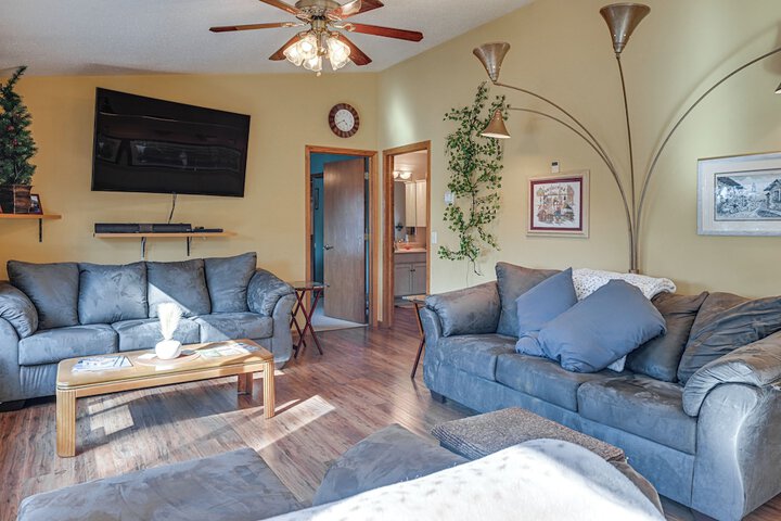 Lake Wissota Home w / Private Dock + Fire Pit!