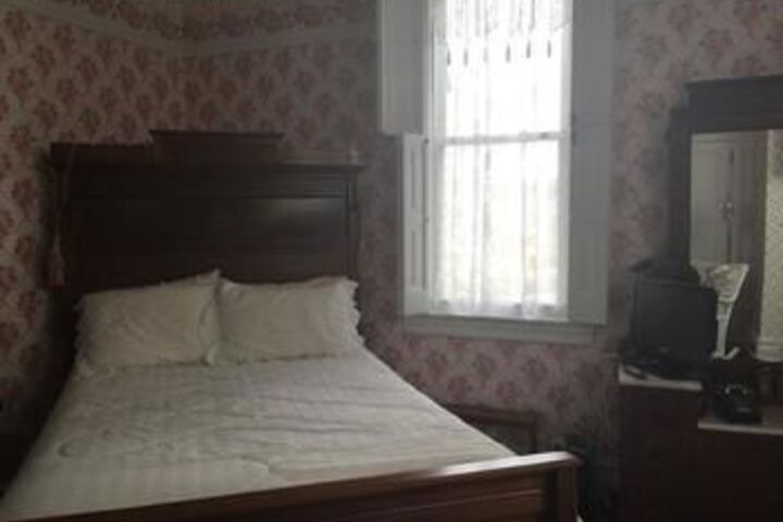 The Todd House Bed and Breakfast