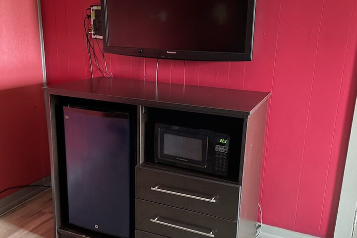 Room 12 of 15