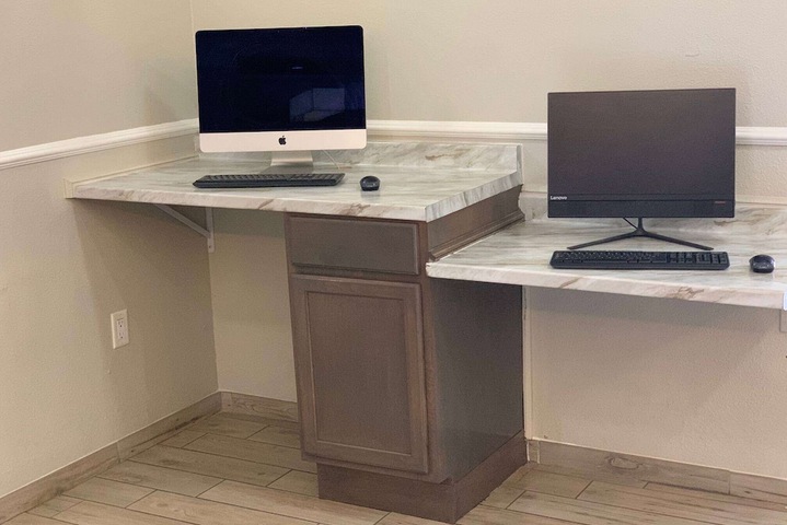 Business Center 63 of 63