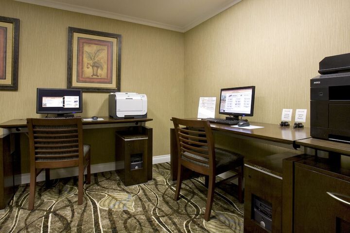 Business Center 38 of 38