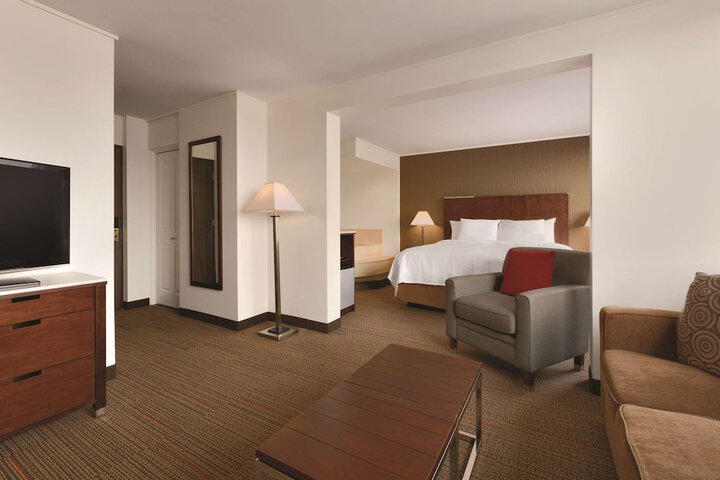 Room 26 of 67