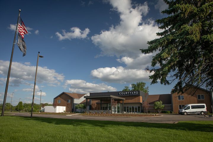 Courtyard by Marriott Lansing