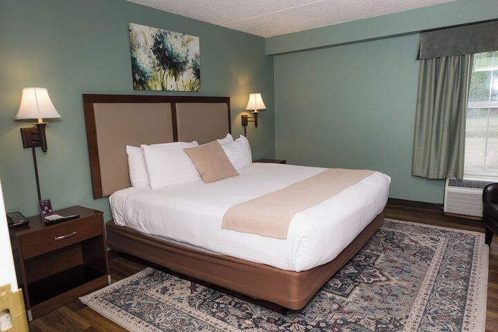 D. Hotel Suites & Spa