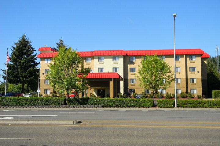 Hotel 6 of 68