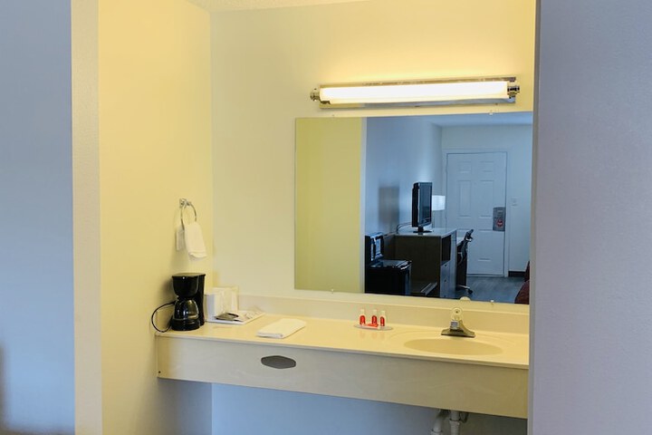 Room 22 of 29