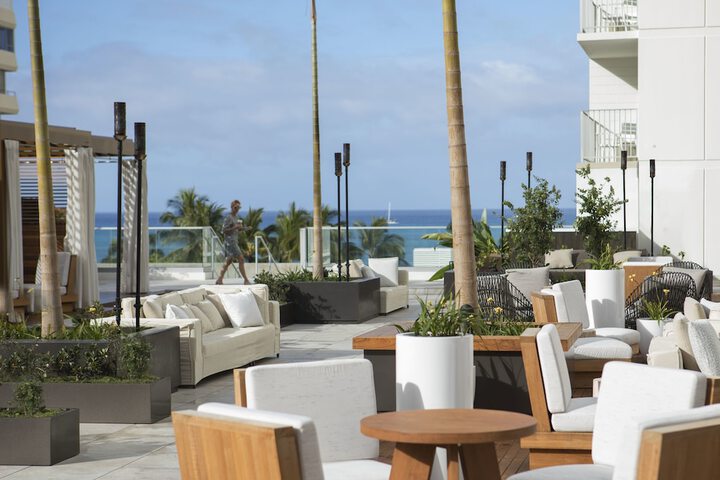 Alohilani Resort Waikiki Beach