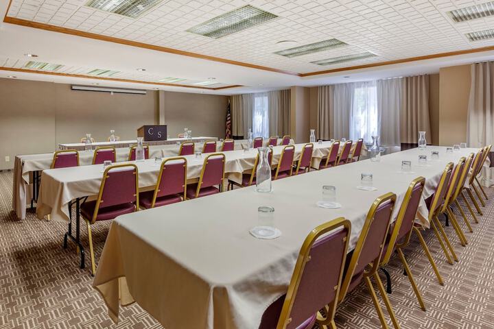 Comfort Suites Marquette