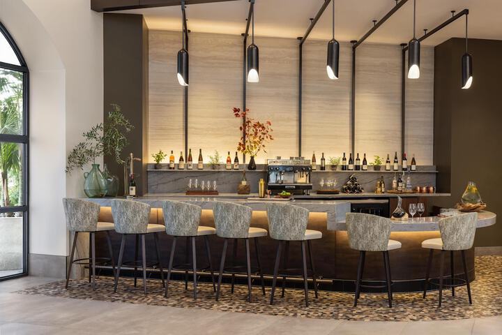 Casa Mani Resort Napa Valley Curio Collection by Hilton