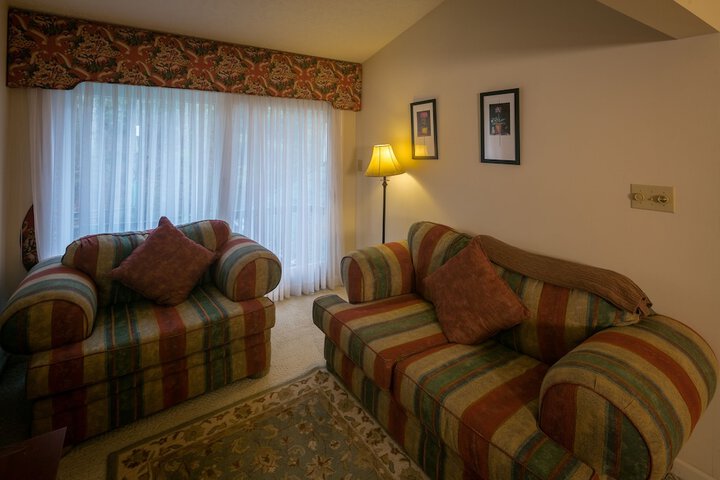 Room 30 of 95