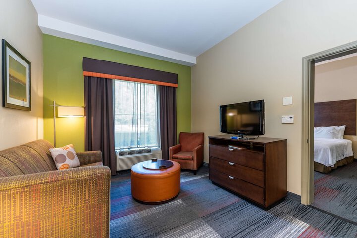 Room 19 of 39