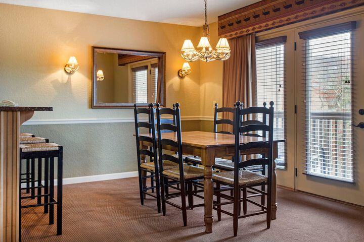 Bluegreen Vacations Blue Ridge Village an Ascend Collection Resort