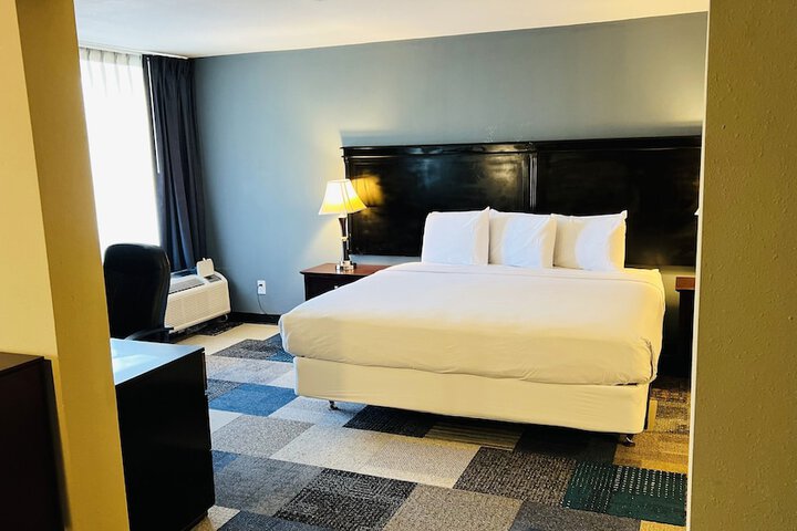 Room 29 of 64