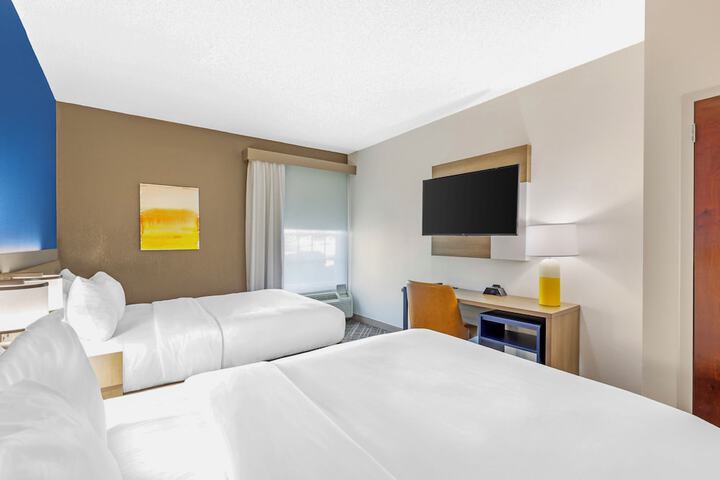 Comfort Suites Sumter near Shaw AFB