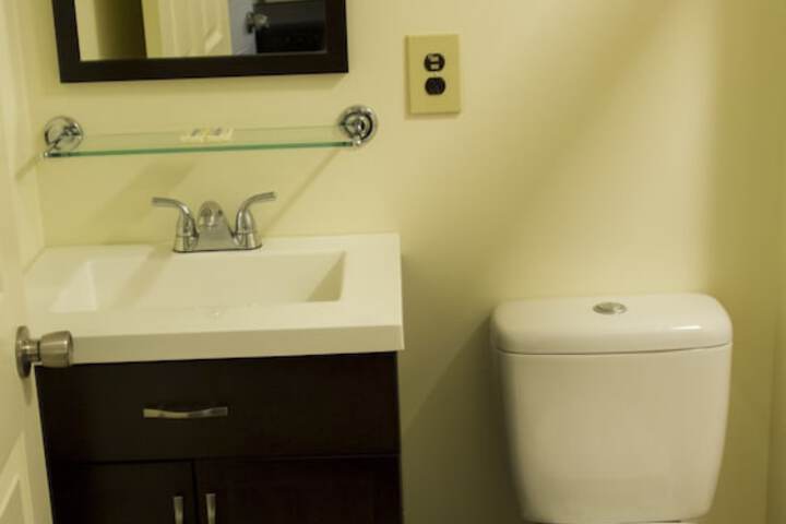 Room 17 of 35