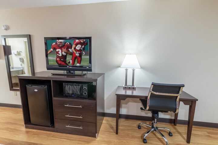 Room 15 of 29